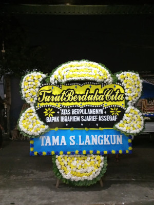 Papan Bunga Duka di Kampung Bulang